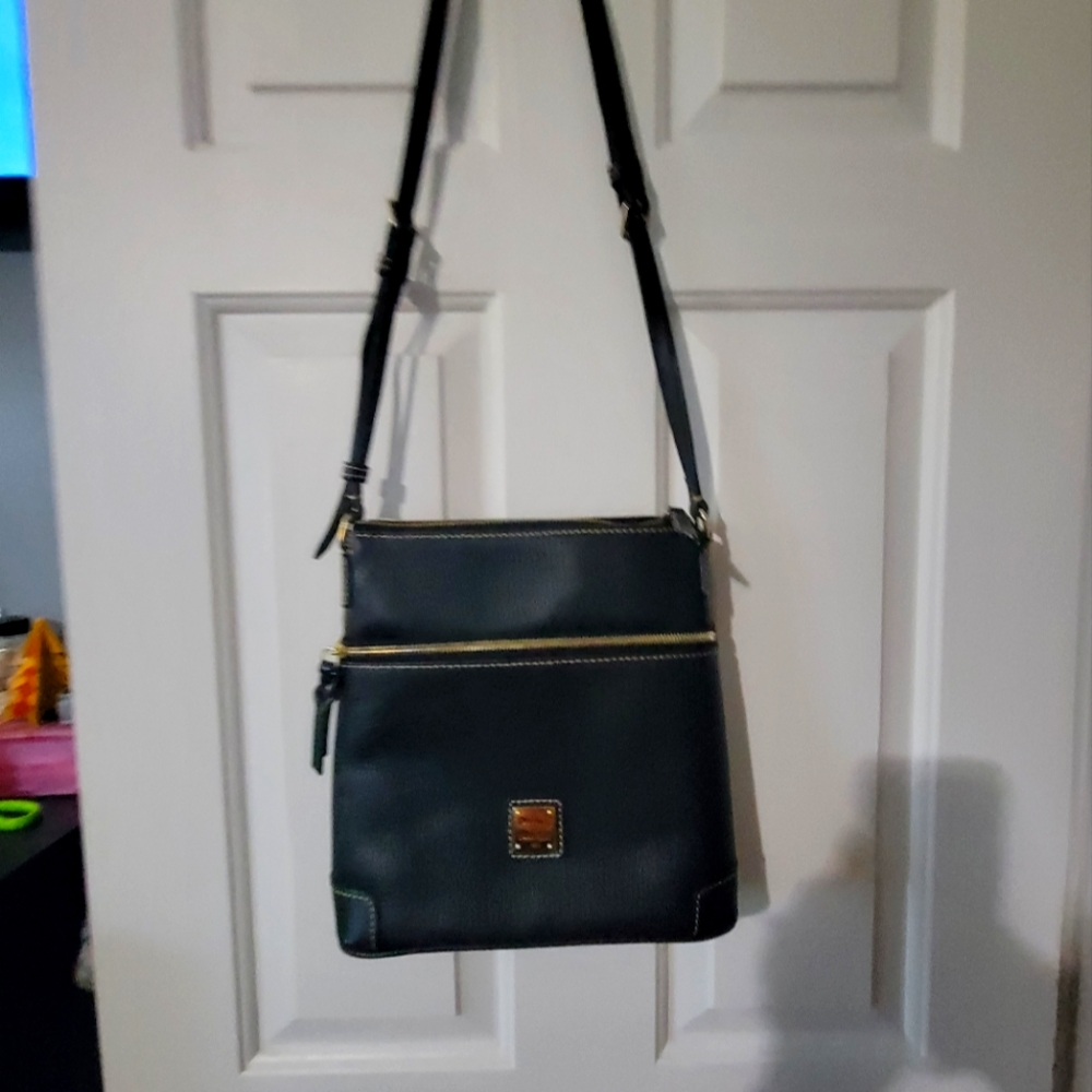 Dooney and Bourke purse